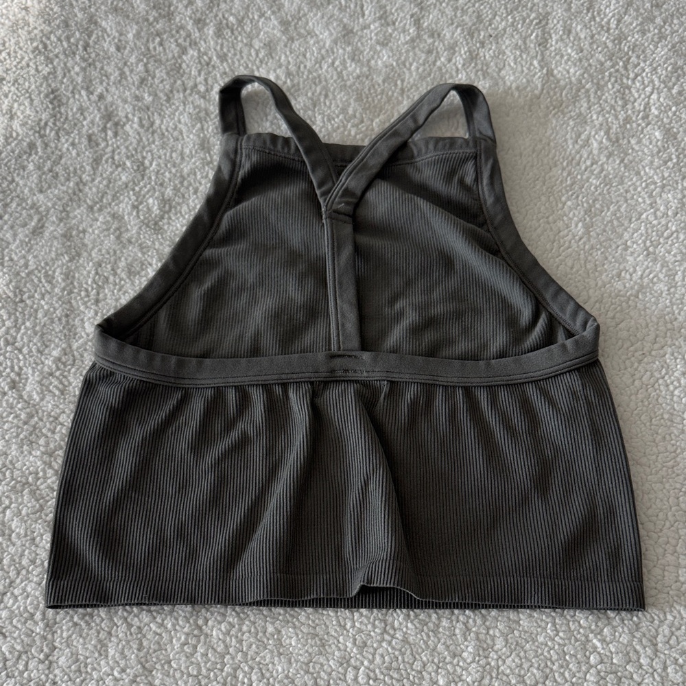 Gray Ribbed Tank Top - Picture 2 of 3